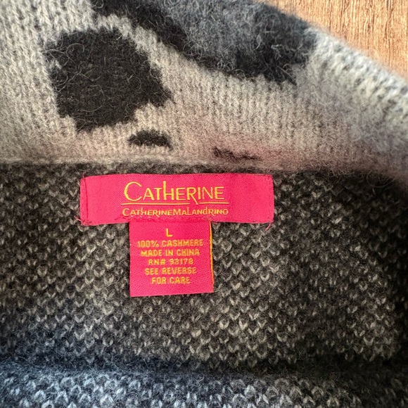 Catherine Malandrino Cashmere Animal Print Gray & Black Mock Neck Sweater size L - Picture 4 of 9